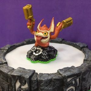 Spyro Adventure figures Skylander